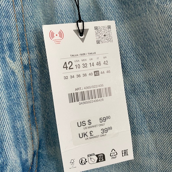 Zara Women’s Light Blue Denim Jeans #4365 Baggy Fit NWT - 10 - Picture 2 of 4